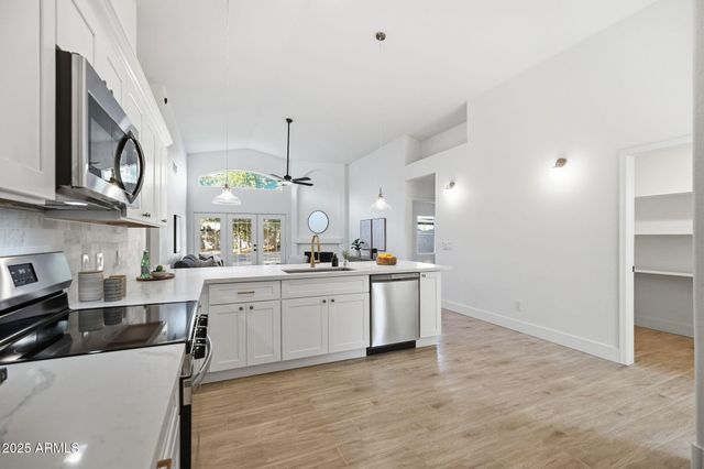 4444 E DANBURY Road, Phoenix, AZ 85032