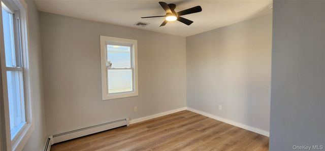 43 Abby Lane, Shirley, NY 11967