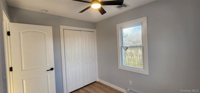 43 Abby Lane, Shirley, NY 11967