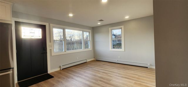 43 Abby Lane, Shirley, NY 11967