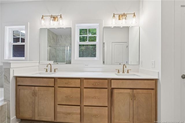 101 Graduate Court, Spring Lake, NC 28390
