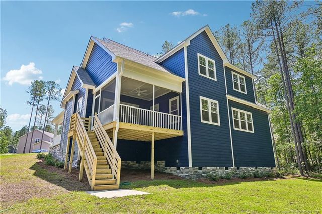 101 Graduate Court, Spring Lake, NC 28390