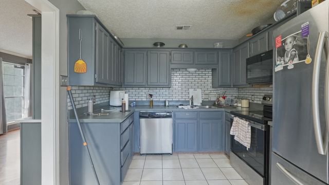 7921 Tree Leaf Lane, Fort Worth, TX 76123