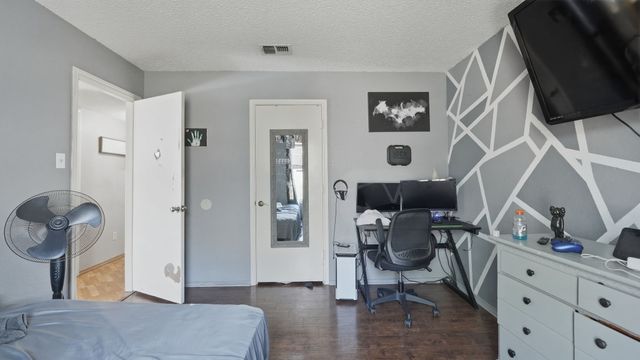 7921 Tree Leaf Lane, Fort Worth, TX 76123