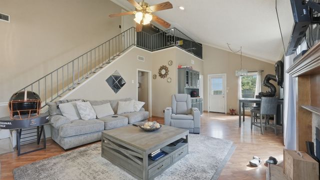 7921 Tree Leaf Lane, Fort Worth, TX 76123