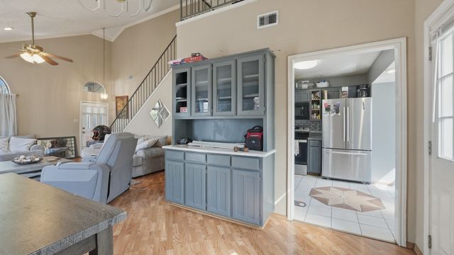 7921 Tree Leaf Lane, Fort Worth, TX 76123