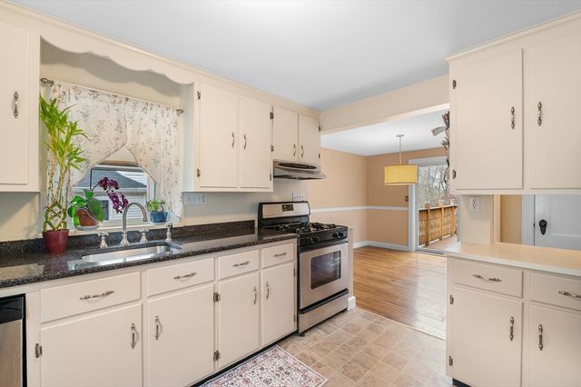 66 Great Woods Rd, Saugus, MA 01906