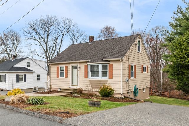 66 Great Woods Rd, Saugus, MA 01906
