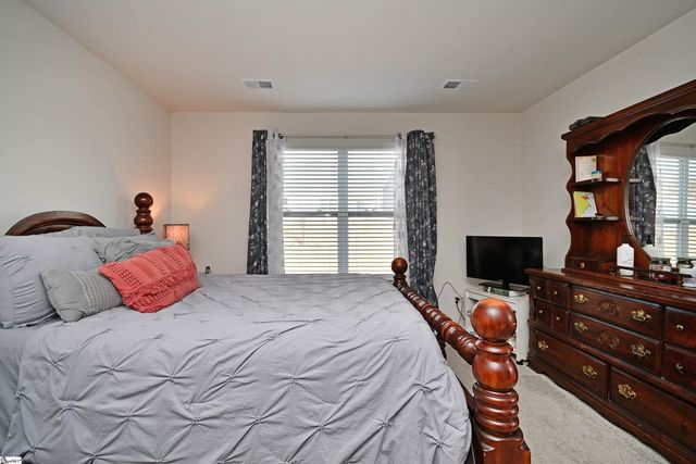 409 Palmerston Drive, Piedmont, SC 29673