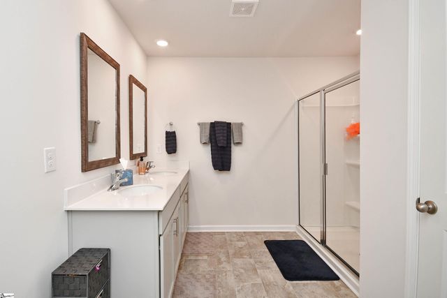 409 Palmerston Drive, Piedmont, SC 29673