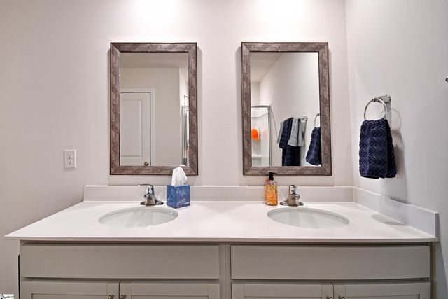 409 Palmerston Drive, Piedmont, SC 29673