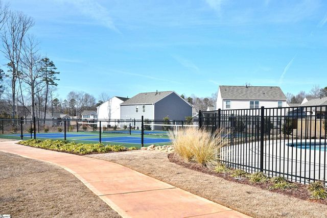 409 Palmerston Drive, Piedmont, SC 29673