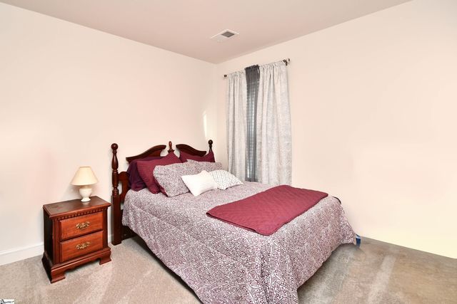 409 Palmerston Drive, Piedmont, SC 29673