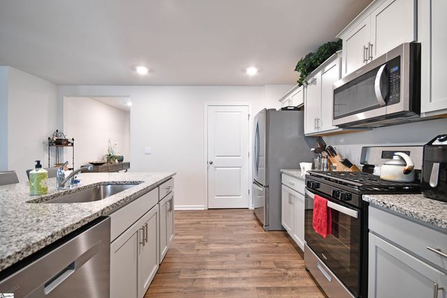 409 Palmerston Drive, Piedmont, SC 29673