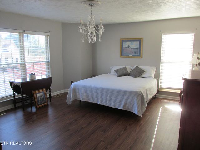 3045 ShadowBrook Drive, Maryville, TN 37803