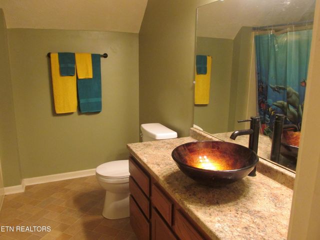 3045 ShadowBrook Drive, Maryville, TN 37803