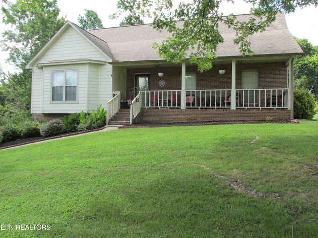 3045 ShadowBrook Drive, Maryville, TN 37803