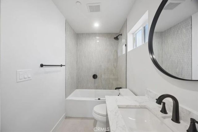 1154 W 67th, Los Angeles, CA 90044