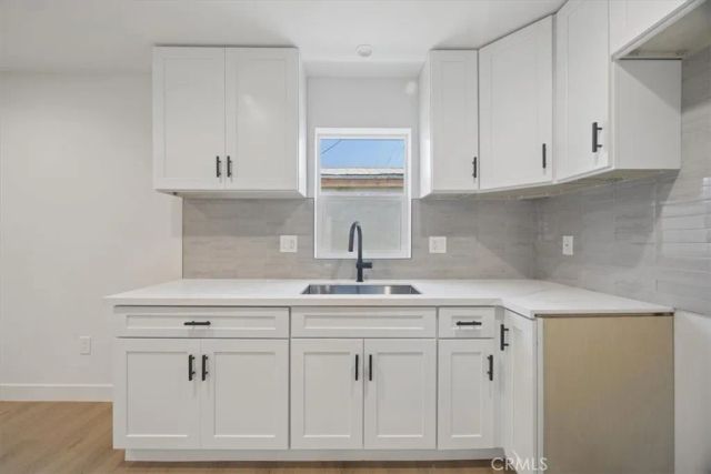 1154 W 67th, Los Angeles, CA 90044