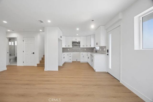 1154 W 67th, Los Angeles, CA 90044