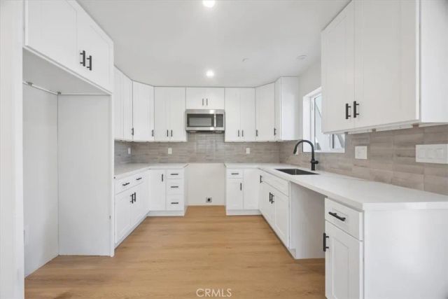 1154 W 67th, Los Angeles, CA 90044