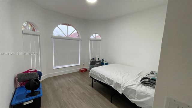 11581 SW 10th Court, Pembroke Pines, FL 33025