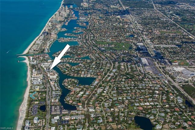 1950 Gulf Shore BLVD N # 309, Naples, FL 34102