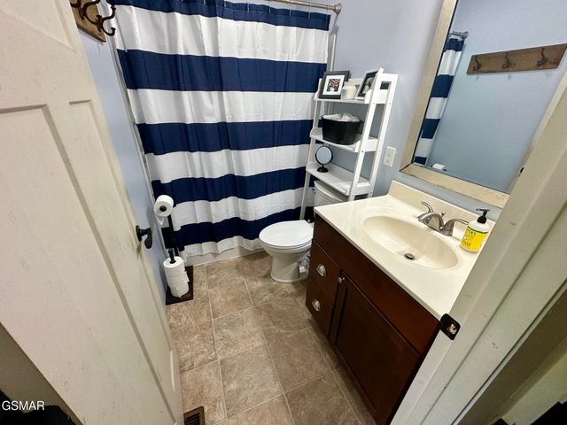 506 Wier Farm Way, Pigeon Forge, TN 37863