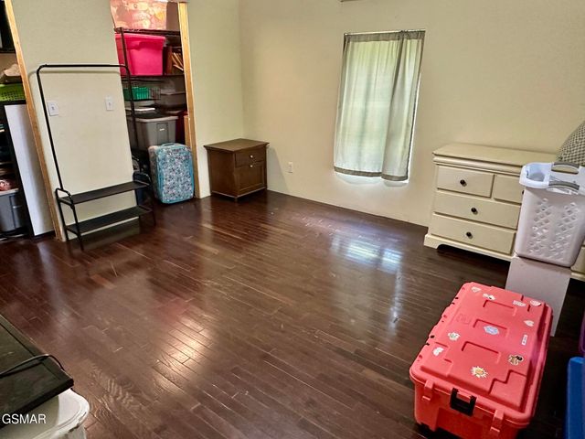 506 Wier Farm Way, Pigeon Forge, TN 37863