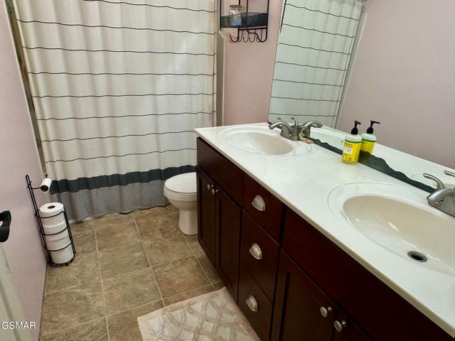 506 Wier Farm Way, Pigeon Forge, TN 37863