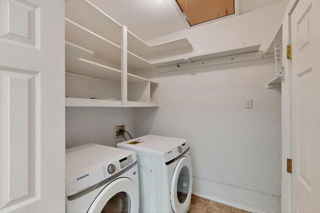 1505 Cedar Ridge Terrace, Euless, TX 76039