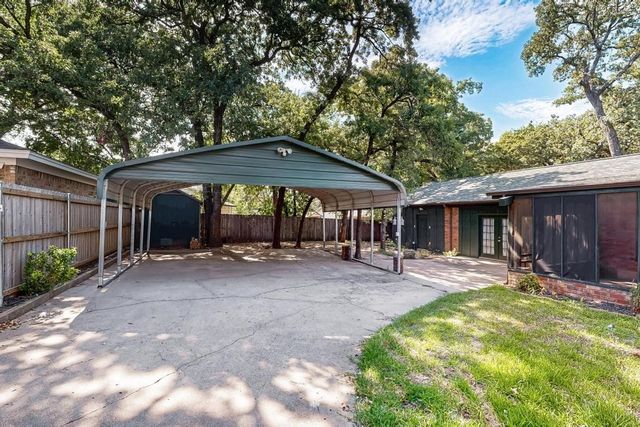 1505 Cedar Ridge Terrace, Euless, TX 76039