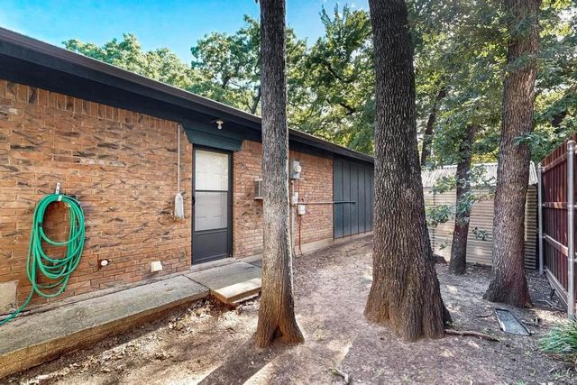 1505 Cedar Ridge Terrace, Euless, TX 76039