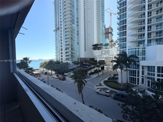 505 NE 30th St 505, Miami, FL 33137