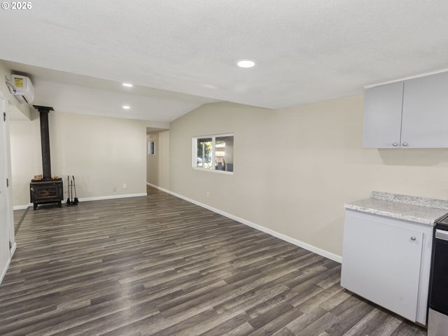 10405 Sw Denney Rd 31, Beaverton, OR 97008