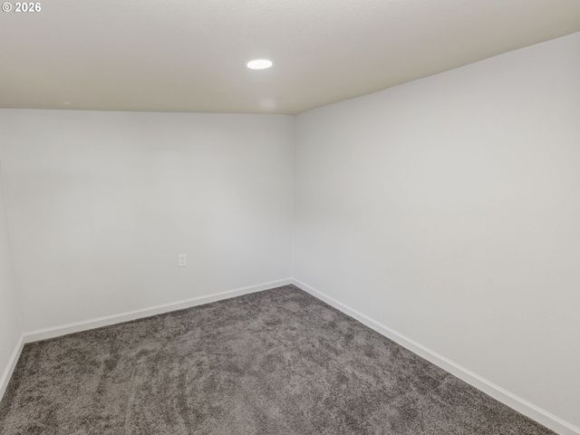 10405 Sw Denney Rd 31, Beaverton, OR 97008