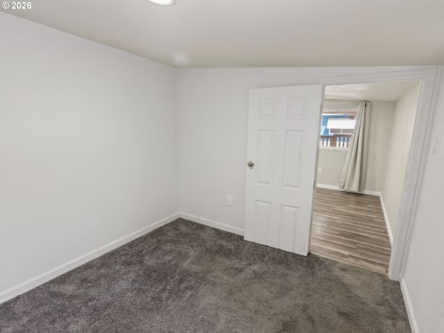 10405 Sw Denney Rd 31, Beaverton, OR 97008