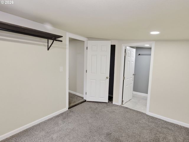 10405 Sw Denney Rd 31, Beaverton, OR 97008