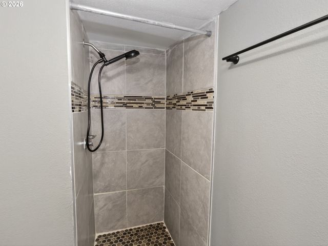 10405 Sw Denney Rd 31, Beaverton, OR 97008
