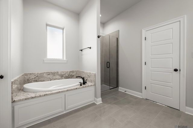 21527 Yellowfin Dr, Springfield, LA 70462