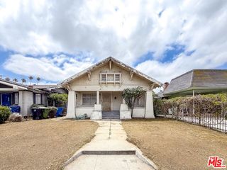 2380 W 30th Street, Los Angeles, CA 90018