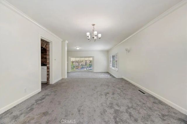2154 Gainsborough, Riverside, CA 92506