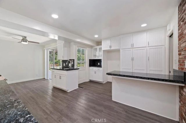 2154 Gainsborough, Riverside, CA 92506