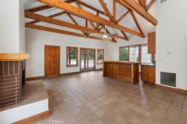 2154 Gainsborough, Riverside, CA 92506