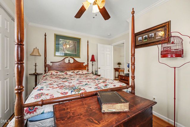 318 Lakeside Avenue, Burlington, NC 27217