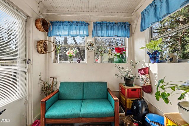 318 Lakeside Avenue, Burlington, NC 27217