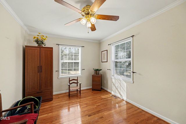 318 Lakeside Avenue, Burlington, NC 27217