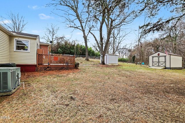 318 Lakeside Avenue, Burlington, NC 27217