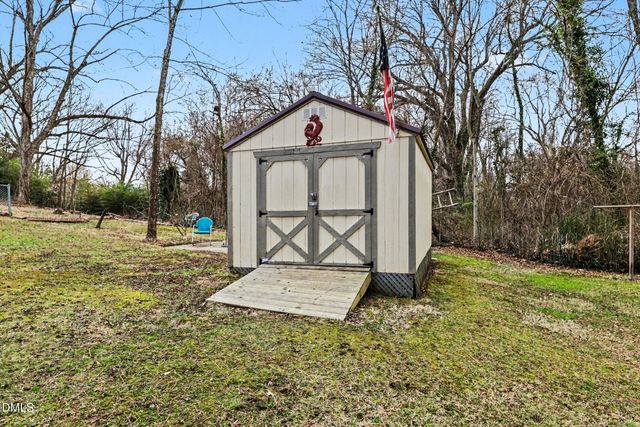 318 Lakeside Avenue, Burlington, NC 27217