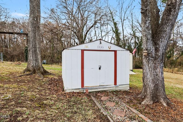 318 Lakeside Avenue, Burlington, NC 27217